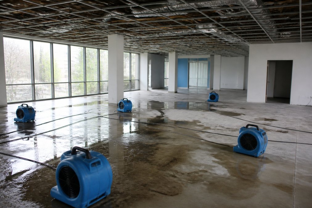 Complete Restoration From One Team for Commercial Real Estate